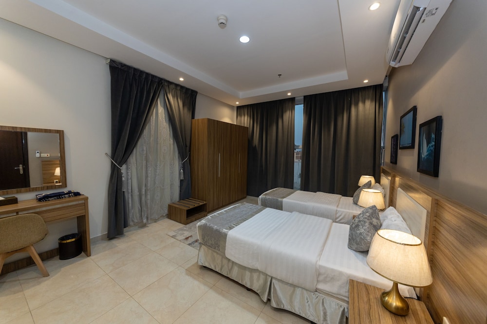 Standard Twin Room - Photo 12