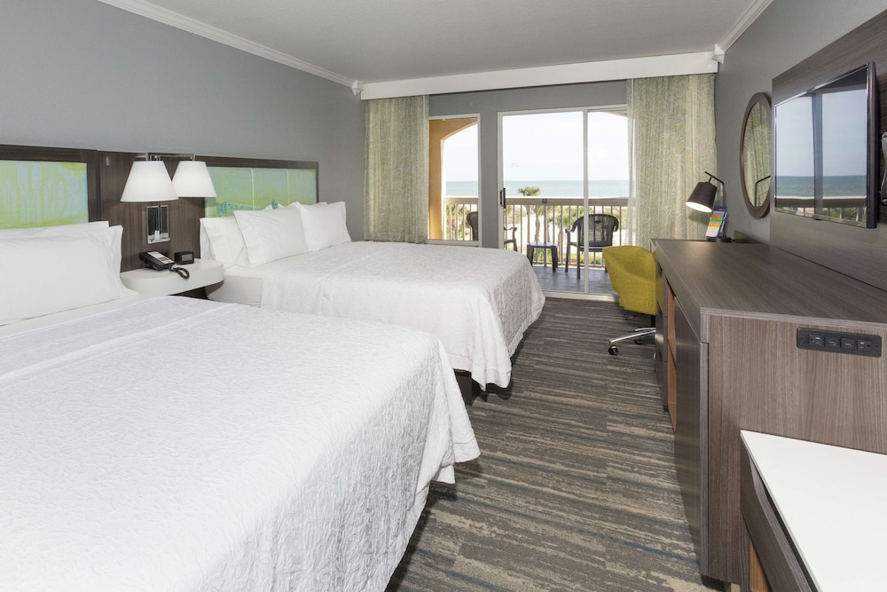 Room, 2 Queen Beds, Non Smoking (Beach Side) photo 3