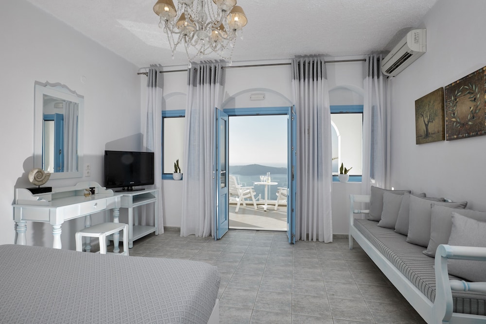 Superior Triple Caldera & Sea View - Photo 11