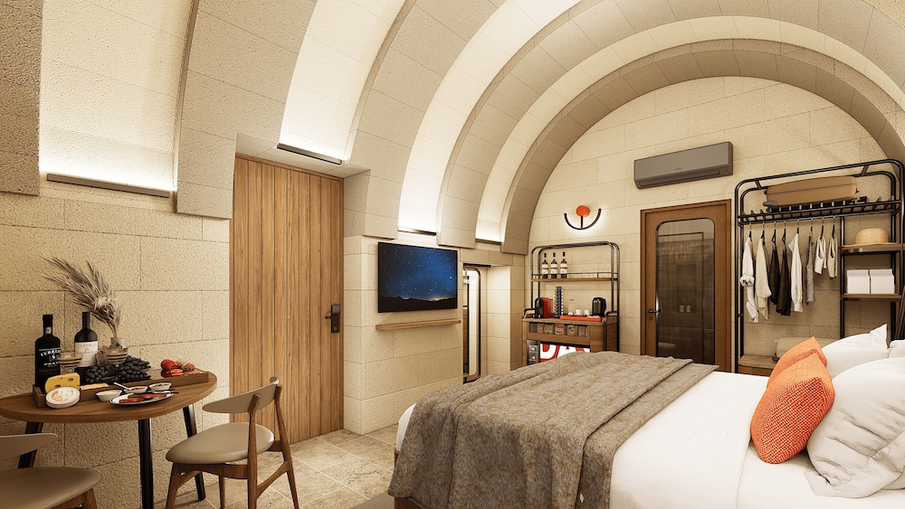 Traditional Double or Twin Room