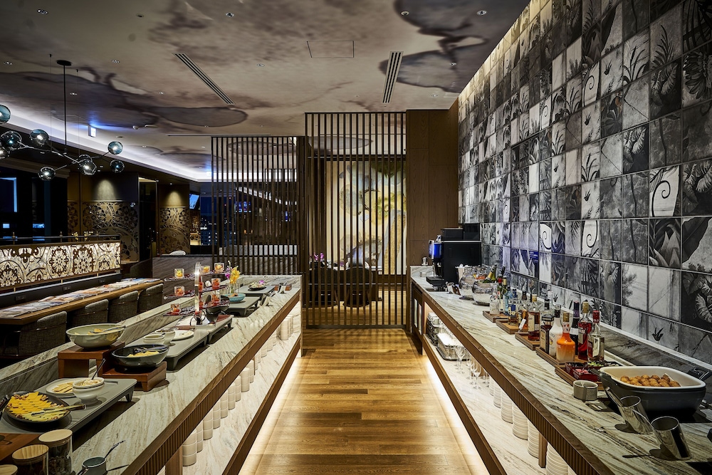 Club Suite (Miyabi Club Floor) - Photo 8