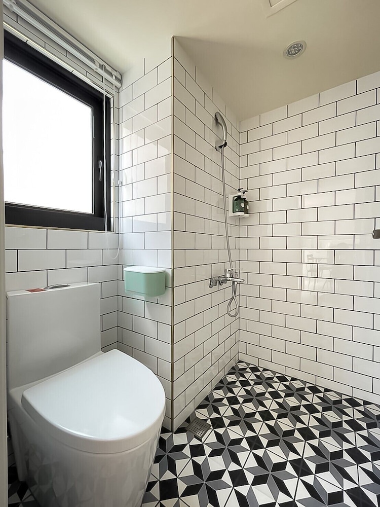 Deluxe Double Room - Photo 16