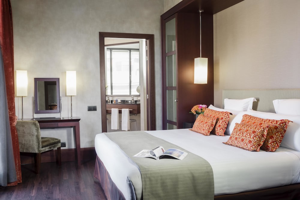 Junior Single Room, Terrace