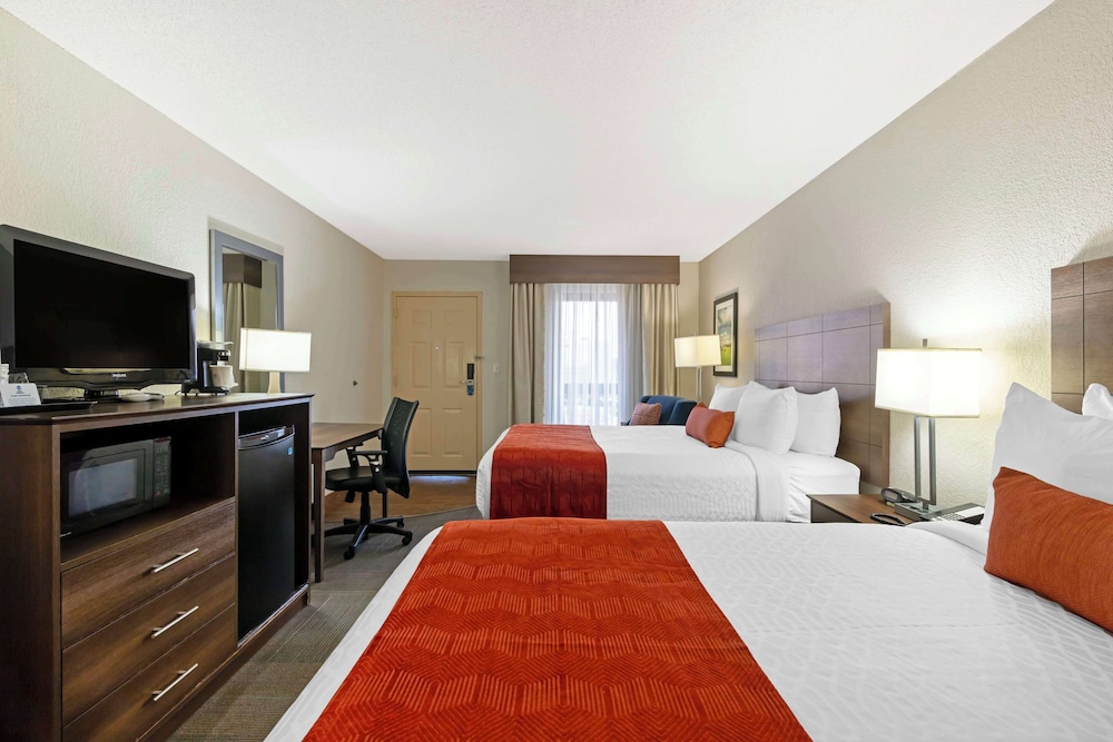 Standard Room, 2 Queen Beds, Accessible, Non Smoking photo 2
