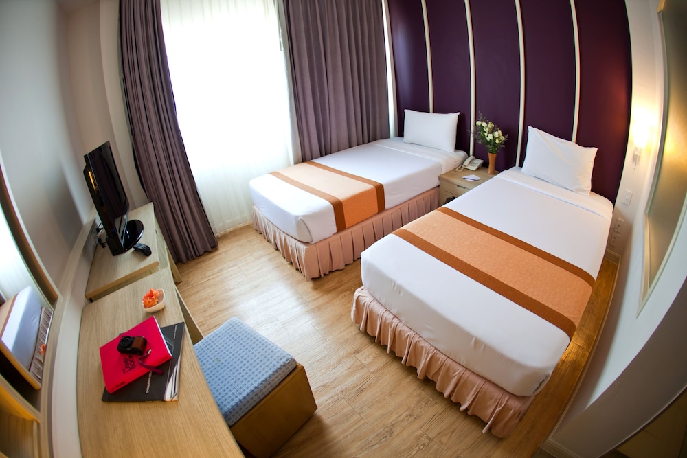 Superior Double or Twin Room photo 2
