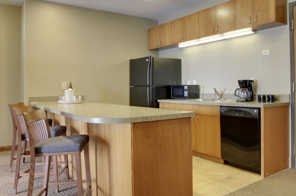 Family Queen Suite City View photo 2