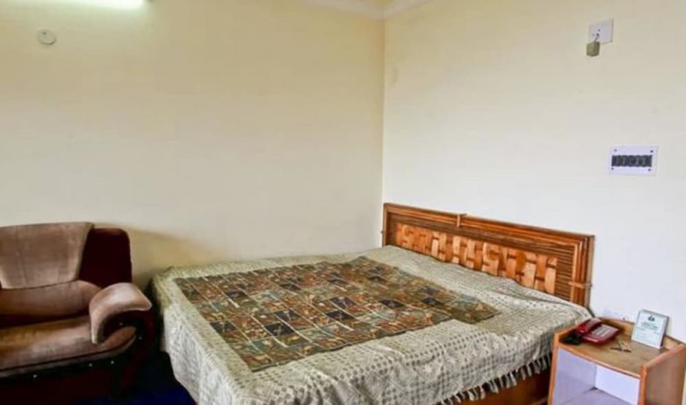 Deluxe Room, 1 Double Bed, Non Smoking photo 2