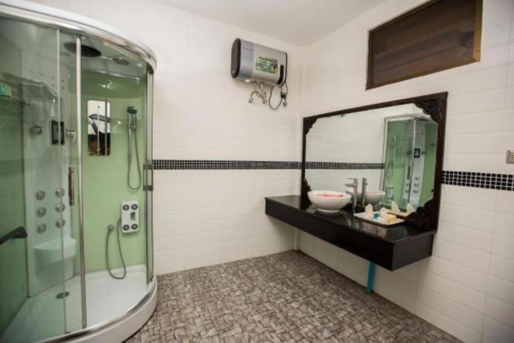 Deluxe Twin Room photo 3