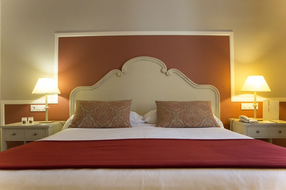 Double Room Single Use - Photo 4