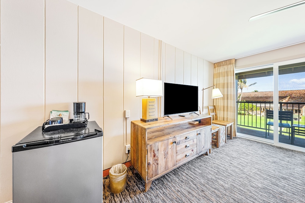 Premium Ocean Front View (1st - 3rd Upper Floors, Stair Access Only)