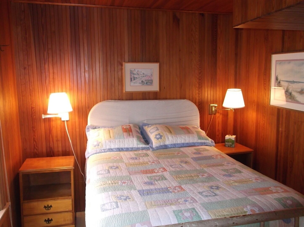 House, 4 Bedrooms photo 1