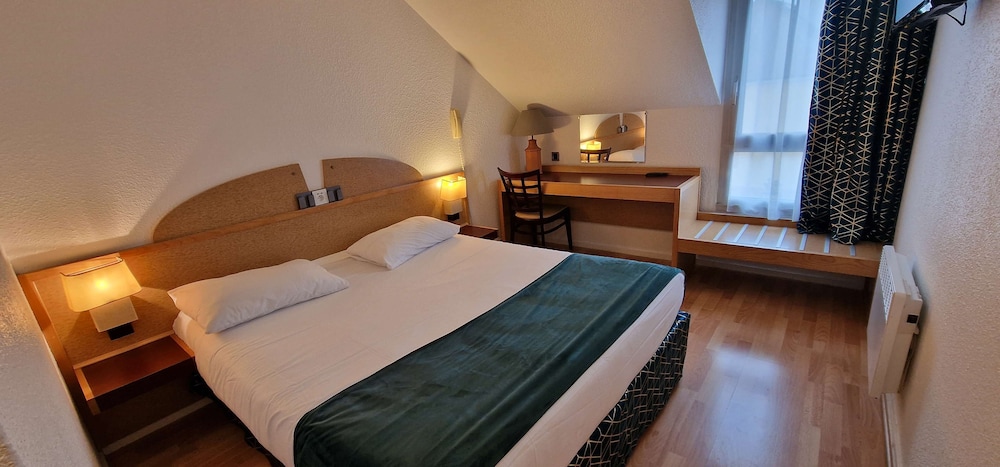 Standard Room, 1 Double Bed - Photo 5