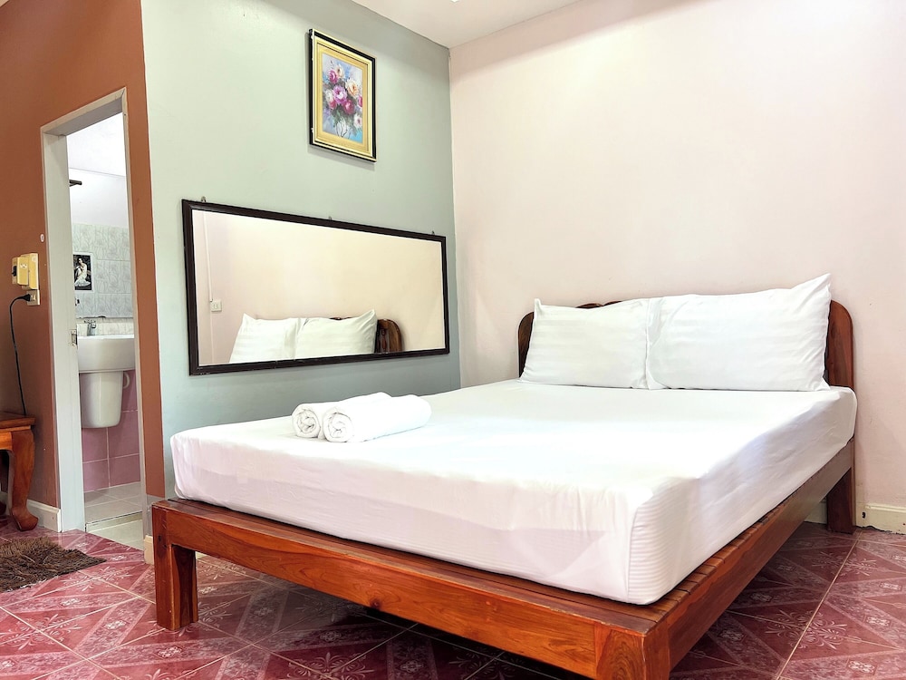 Standard Room photo 2