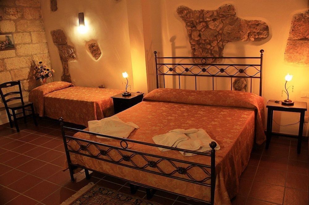 Quadruple Room photo 1