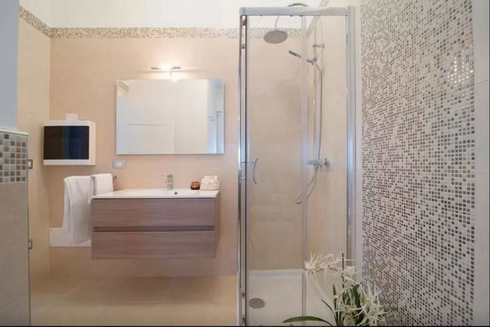 Deluxe Suite photo 3