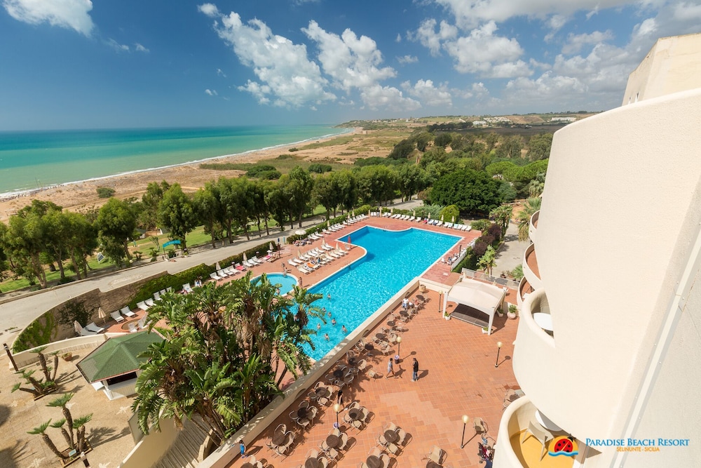 Standard Triple Room, Sea View photo 3
