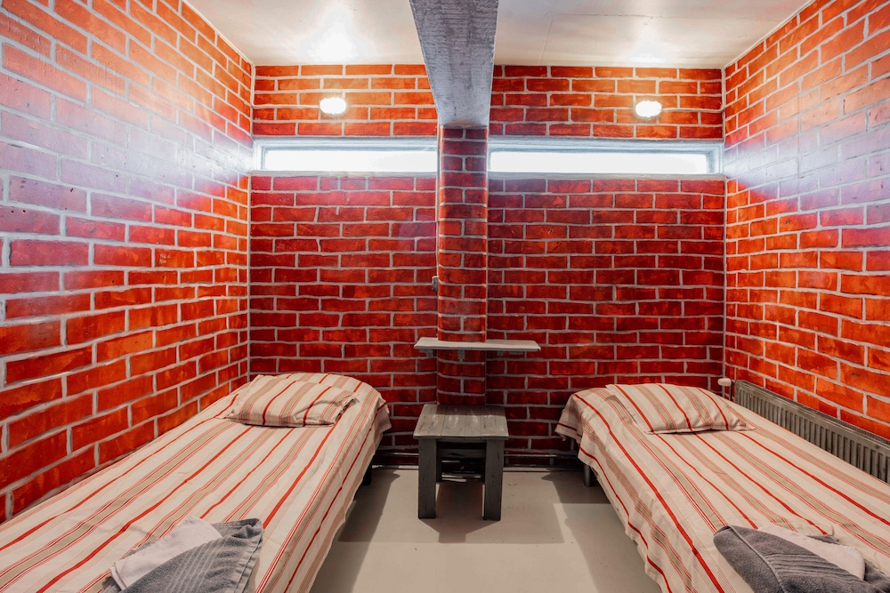Basic Twin Room