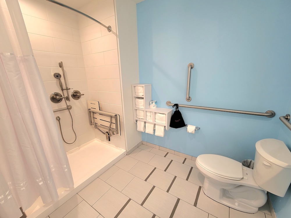 Premium Room, Mobility Accessible, Harbor View