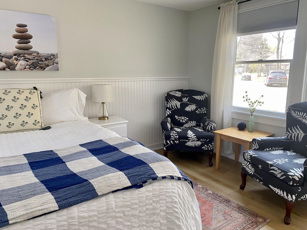Basic Single Room photo 2