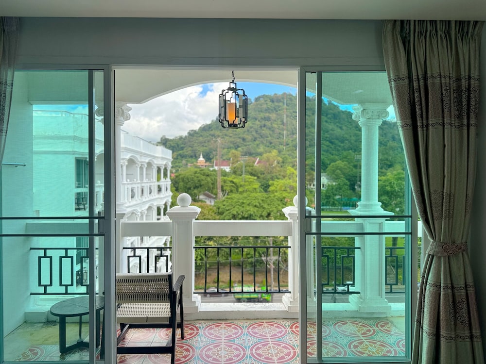 Superior Double Room with Shower
