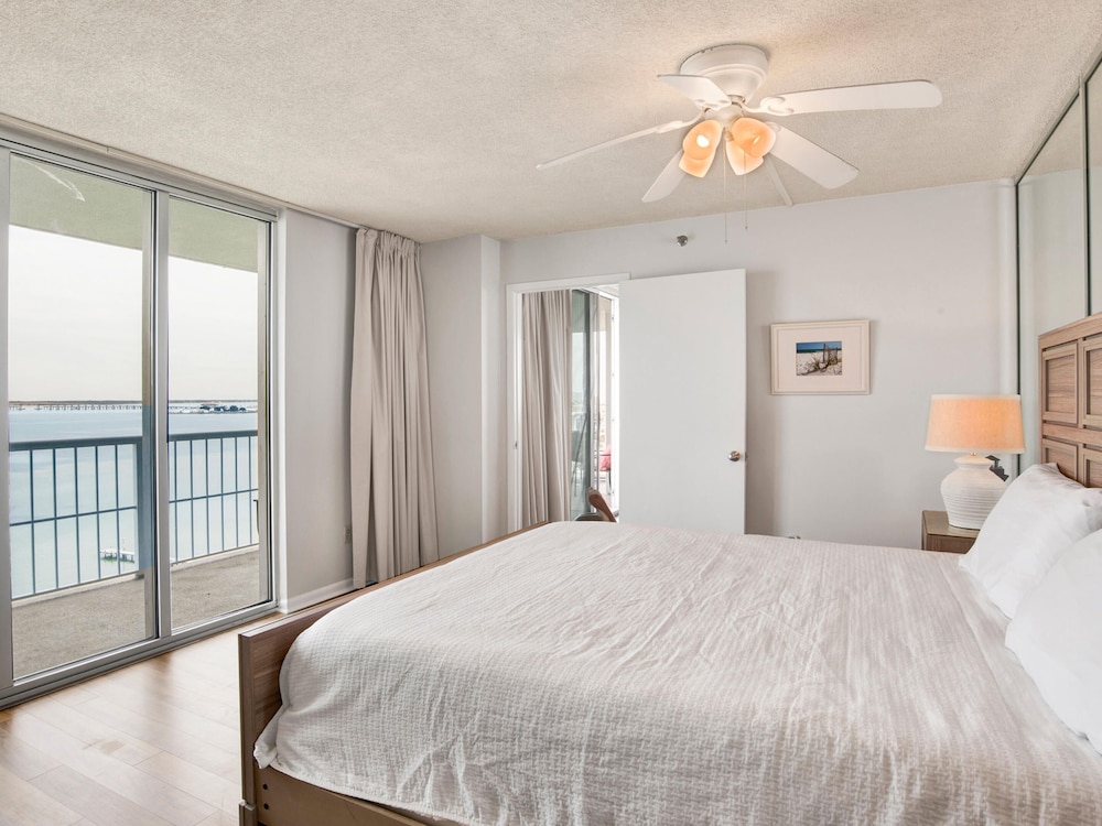 Condo, Multiple Beds, Balcony, Ocean View (#11E - No Pets) photo 3