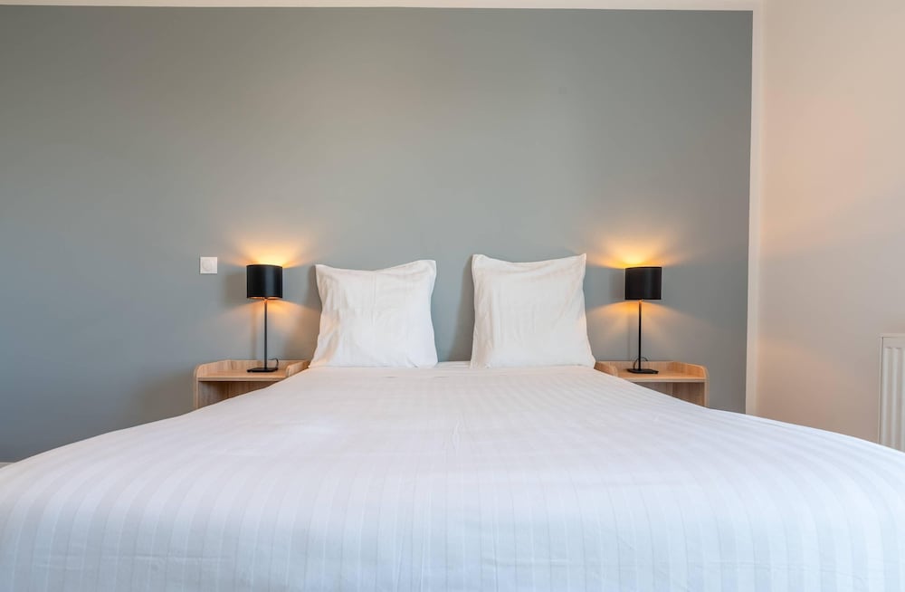 Room, 1 Queen Bed, Non Smoking (Upgrade)