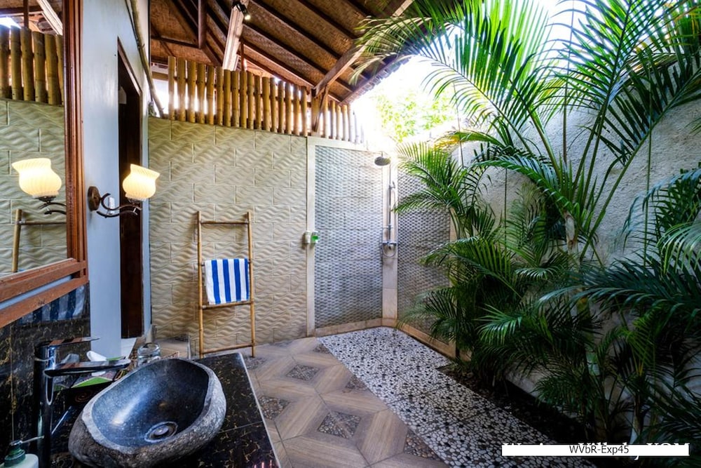 Bungalow photo 3