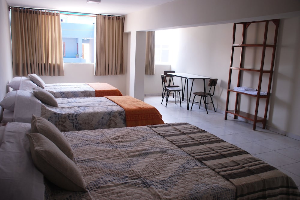 Standard Quadruple Room, Multiple Beds, Non Smoking photo 1