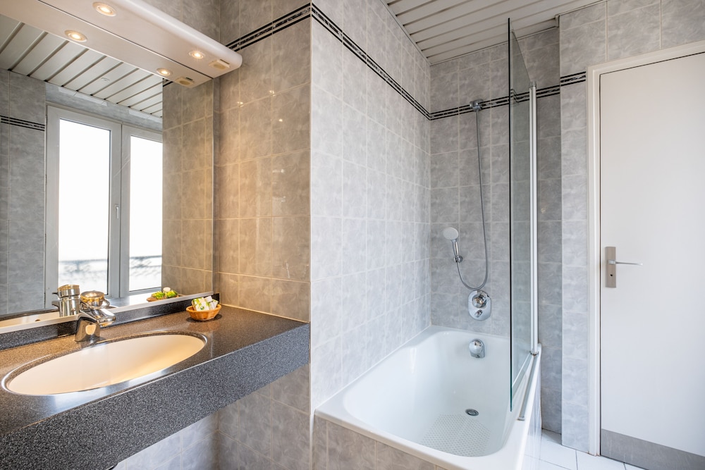 Comfort Single Room, Bathtub photo 3