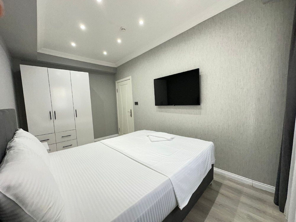 Design Apartment, 2 Bedrooms, Kitchen, Garden View photo 2