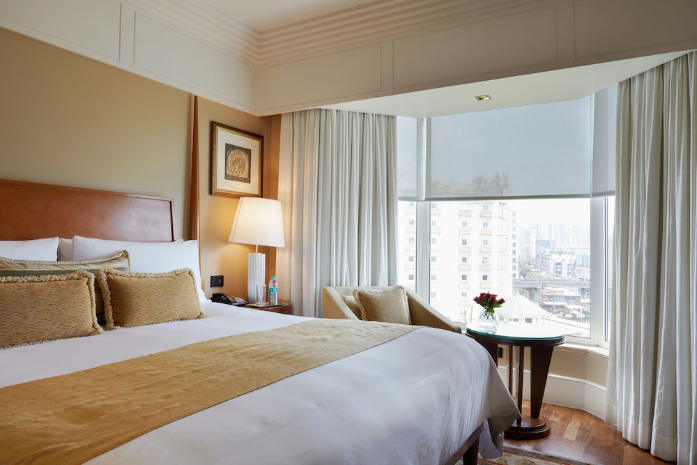 Leela Executive Suite - Photo 5