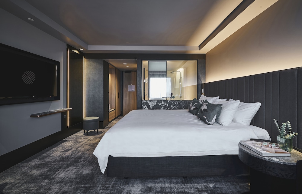 Superior Room - Photo 7