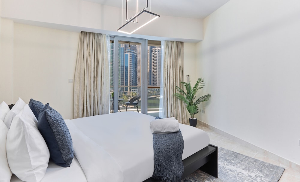 Premium Apartment, 4 Bedrooms photo 3