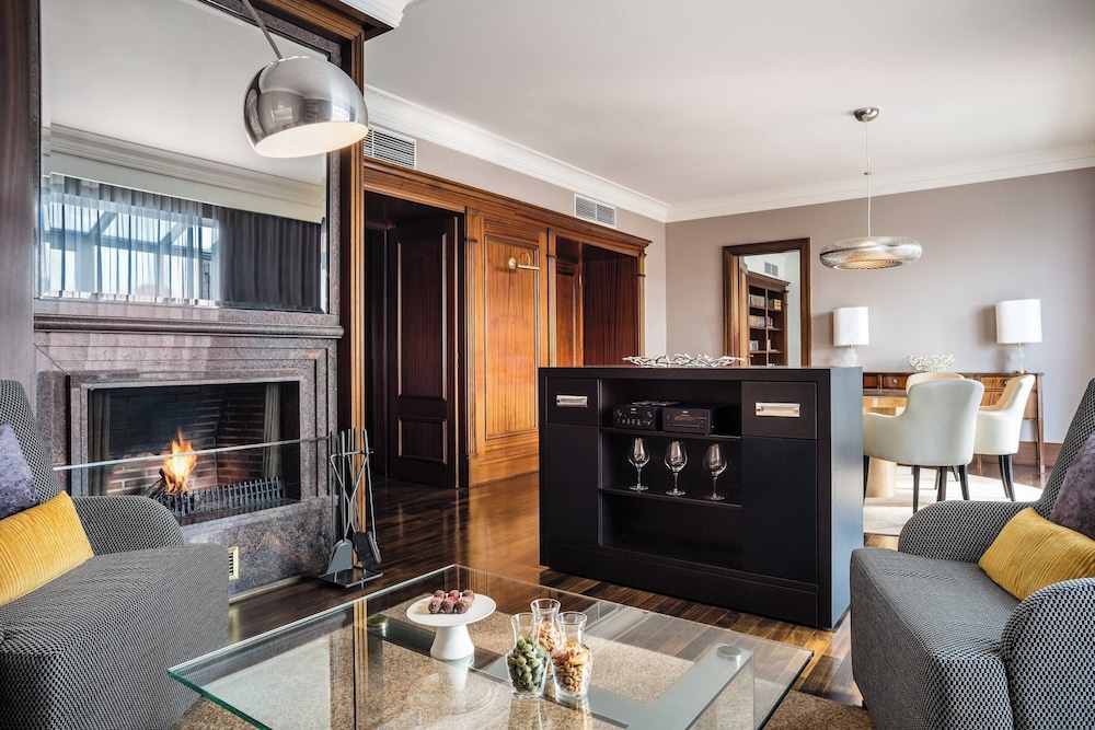 Presidential Suite, 1 Bedroom, Fireplace Presidential Suite, 1 Bedroom, Fireplace