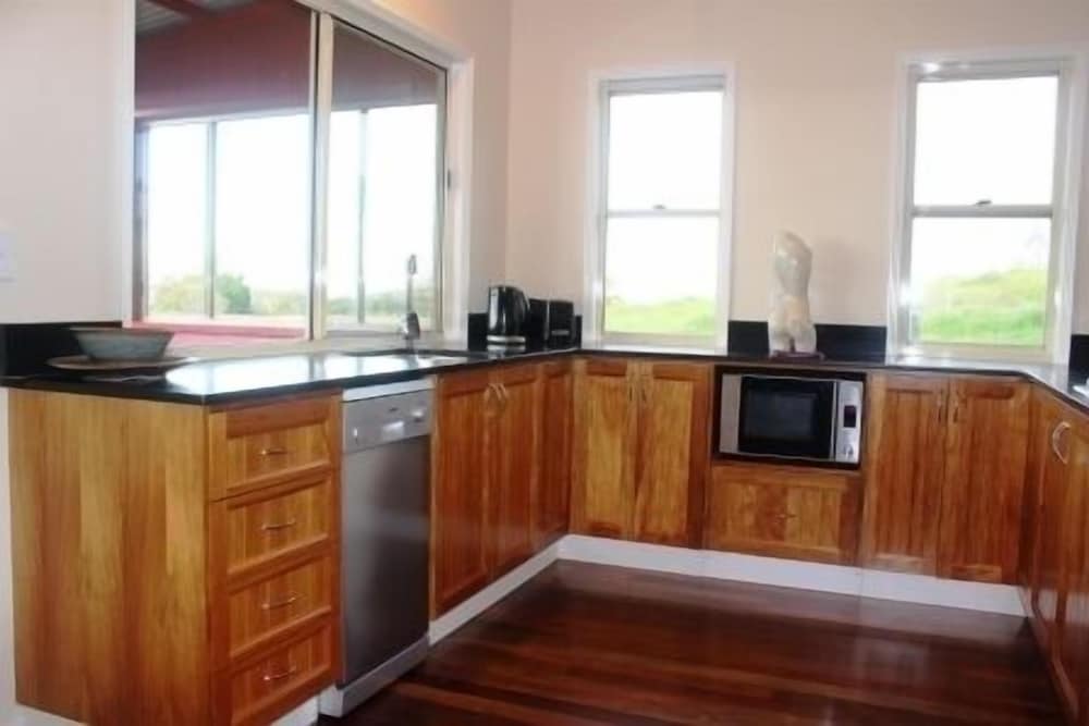 Symphony House - 2 Bedrooms photo 3