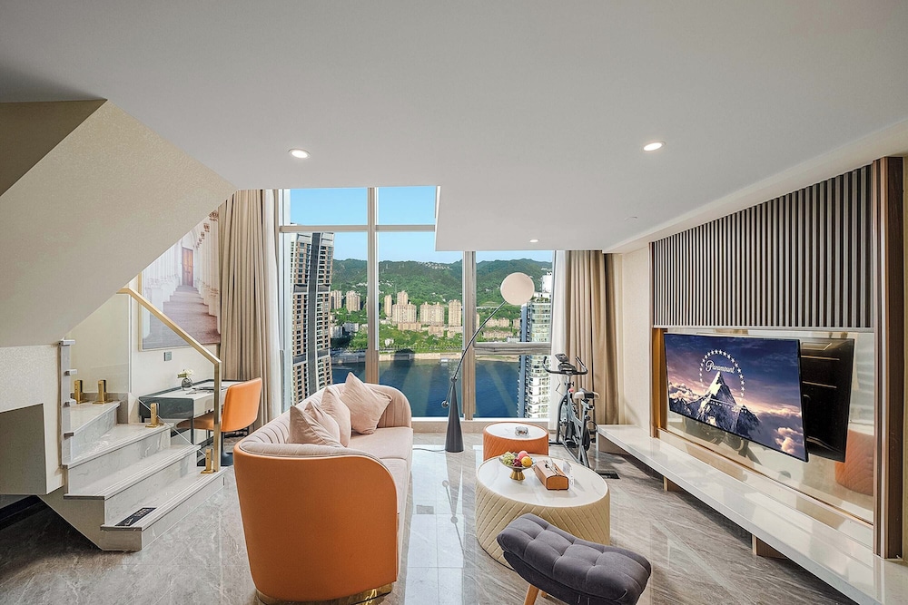City Studio Suite, River View