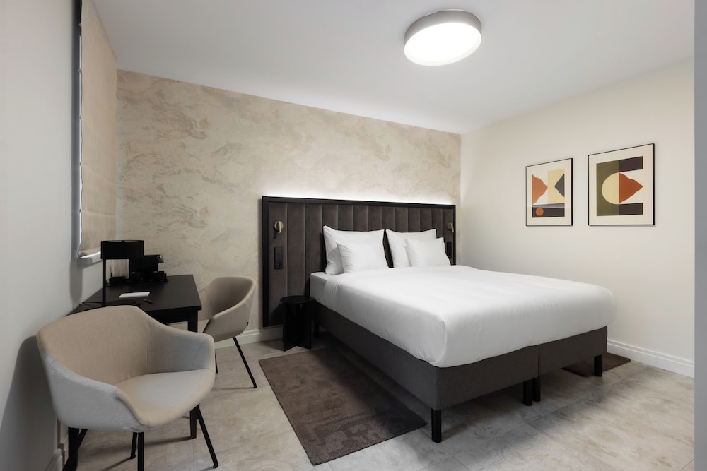 Standard Double Room - Photo 2