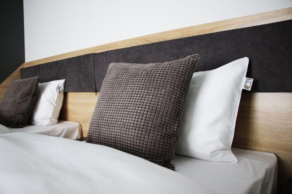 Triple Room - Photo 2