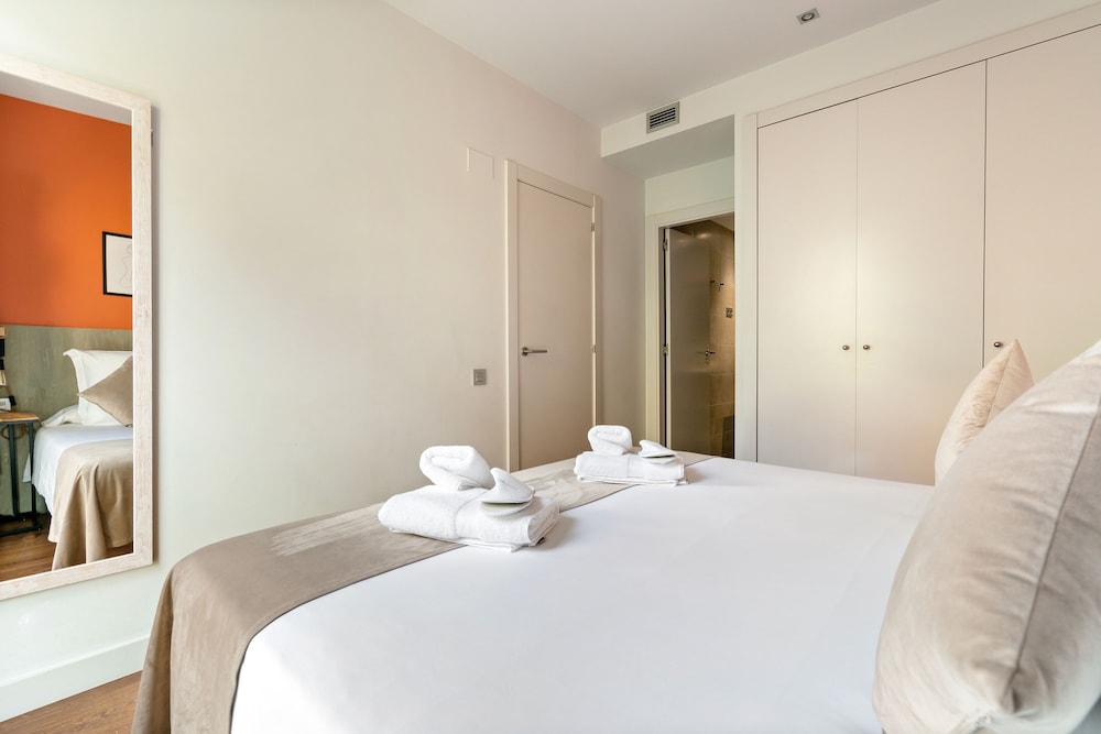 Standard Suite, 1 Bedroom photo 3