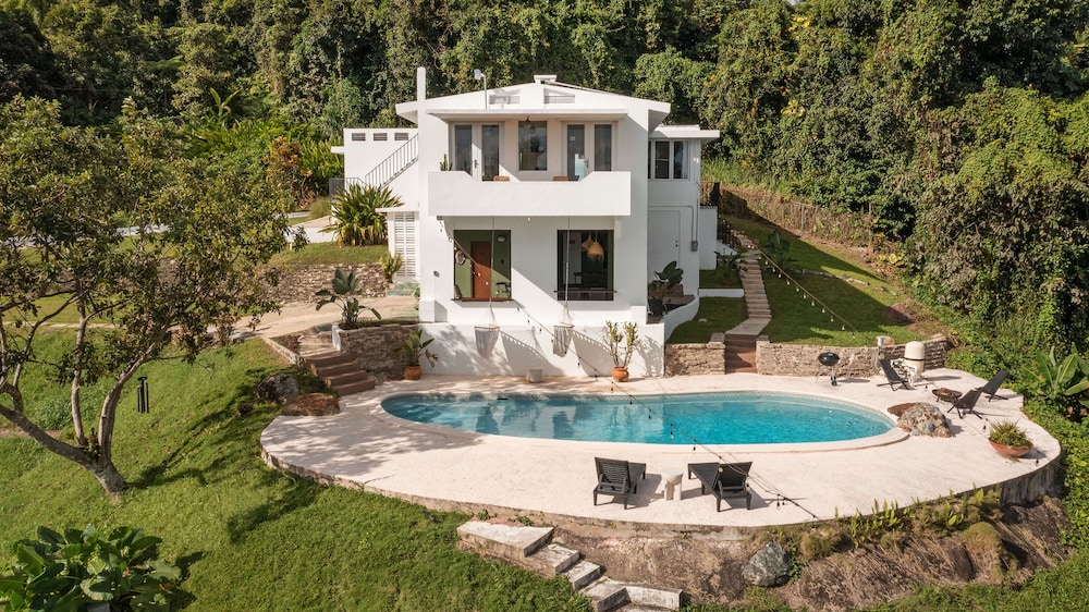 Panoramic Villa photo 2