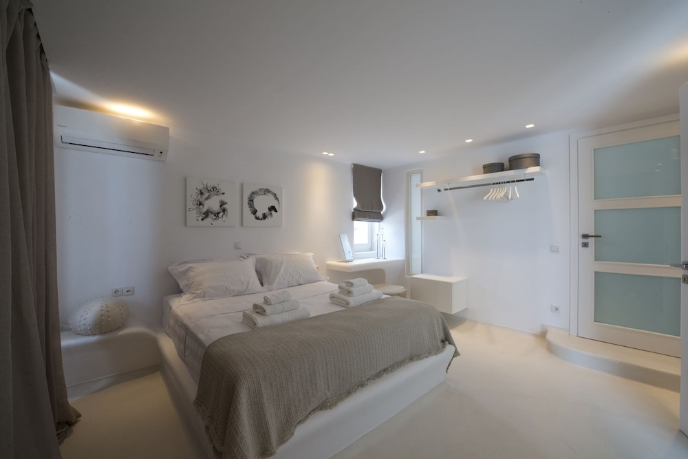 Deluxe Suite, 1 Bedroom, Pool Access