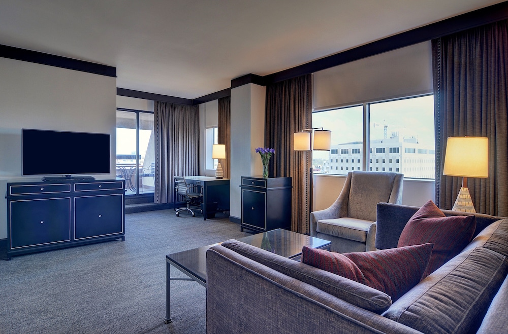 Executive Suite (Premium) - Photo 3