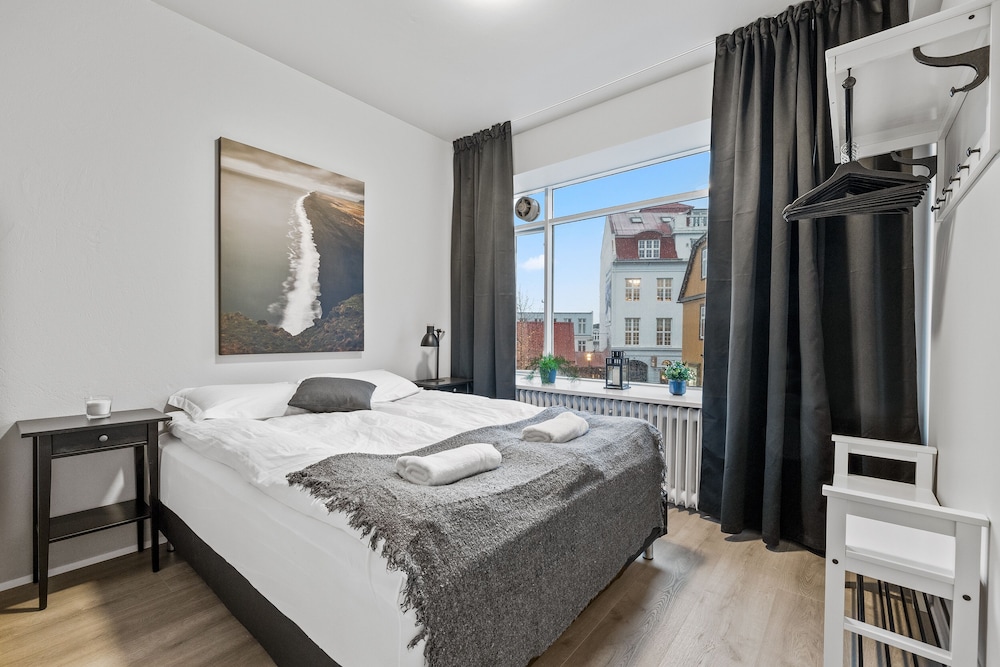 Comfort Apartment, 2 Bedrooms, Private Bathroom, City View photo 1