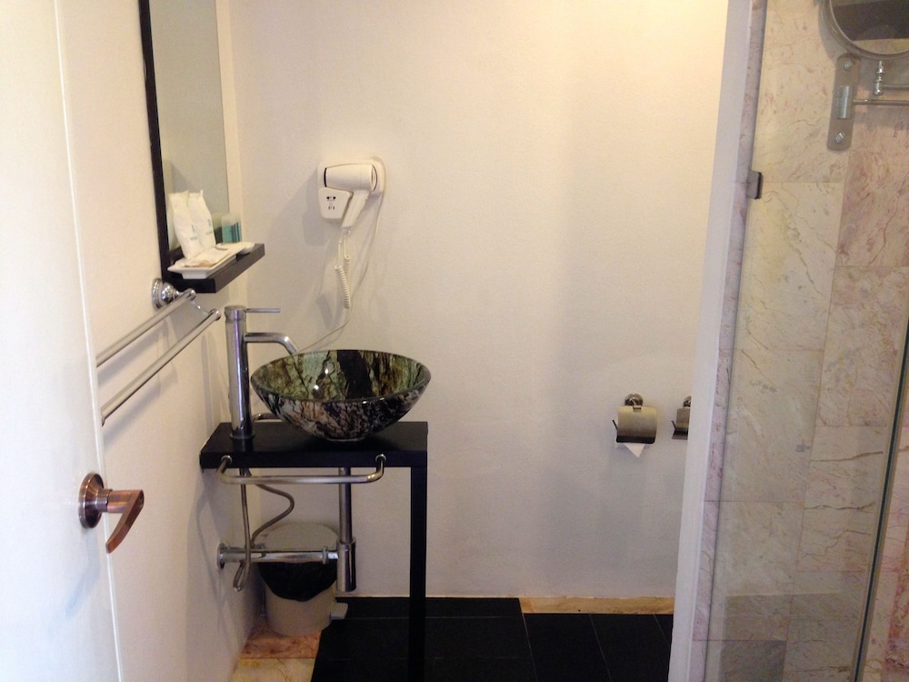 Deluxe Twin Room photo 2