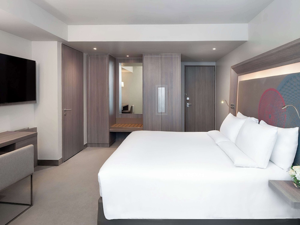 Standard Room, 1 King Bed