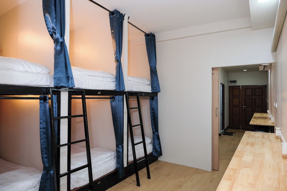 Comfort Shared Dormitory, Women only, Non Smoking, Allergy Friendly photo 1