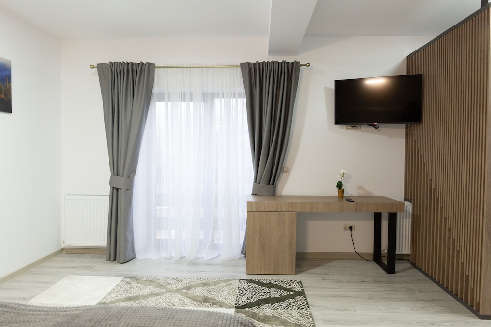 Studio Suite photo 2
