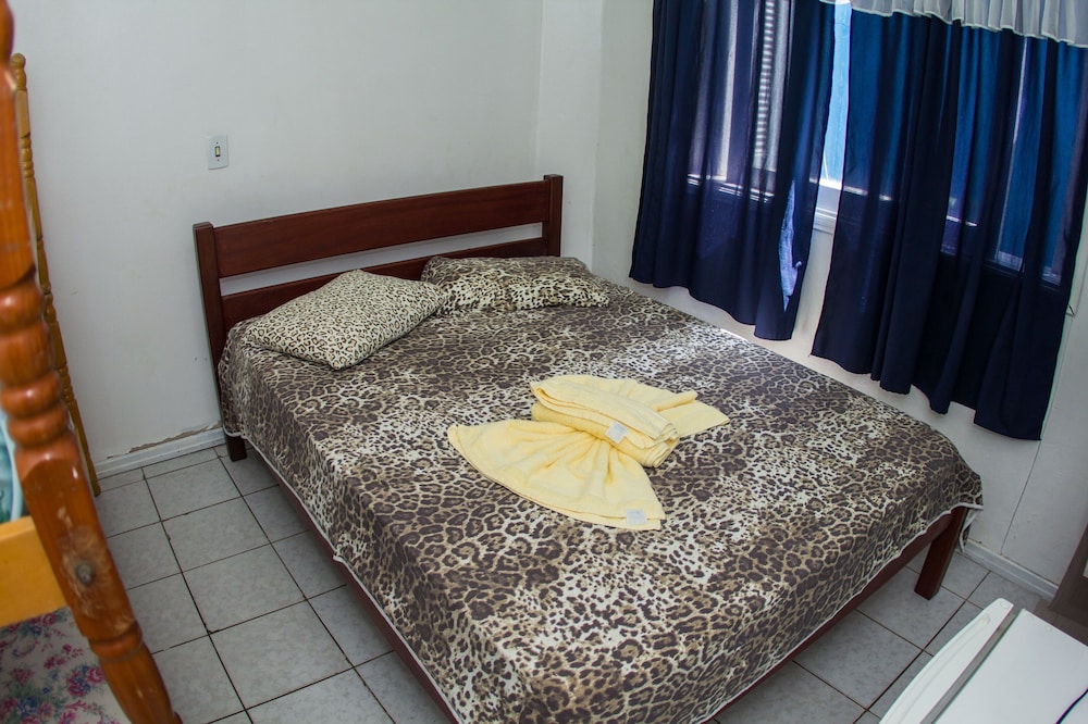 Economy Quadruple Room photo 1