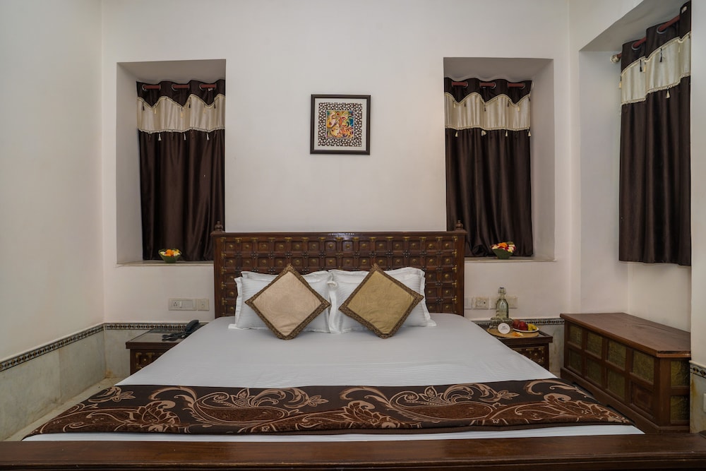 Classic Room - Photo 13