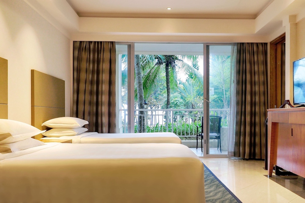 Family Suite, 2 Bedrooms, Balcony, Ocean View - Photo 3